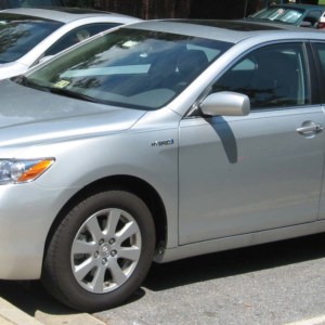 The Toyota Camry Hybrid 2006.